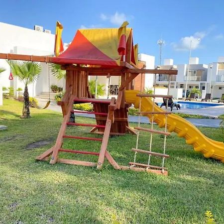 Elegante Y Preciosa Casa Con Excelente Ubicacion Villa Cancún Eksteriør bilde