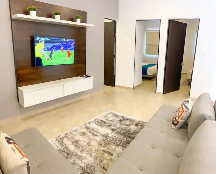Elegante Y Preciosa Casa Con Excelente Ubicacion Villa Cancún Eksteriør bilde