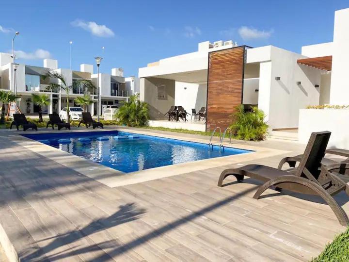 Elegante Y Preciosa Casa Con Excelente Ubicacion Villa Cancún Eksteriør bilde