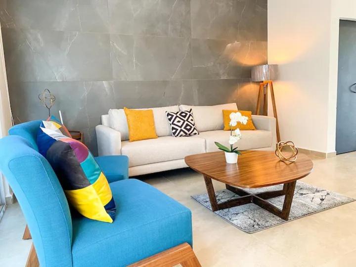 Elegante Y Preciosa Casa Con Excelente Ubicacion Villa Cancún Eksteriør bilde